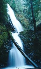 Murhut Falls